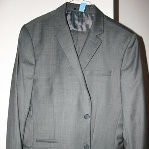 Express Men's Suite